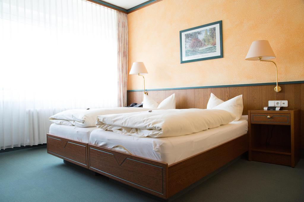 Hotel Reifenstein Kleinbartloff Eksteriør bilde