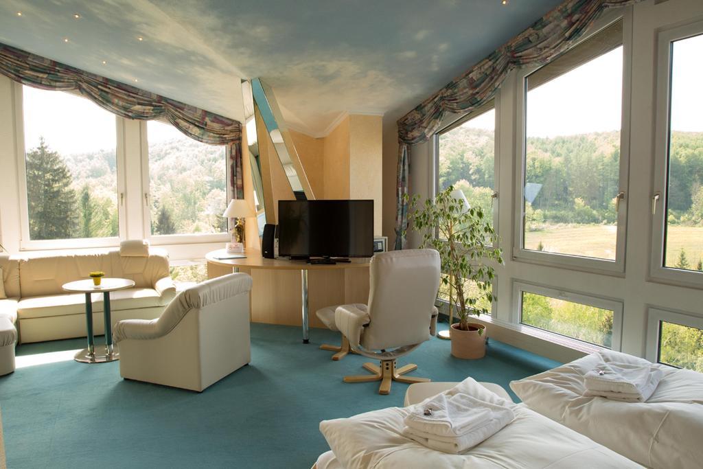 Hotel Reifenstein Kleinbartloff Eksteriør bilde