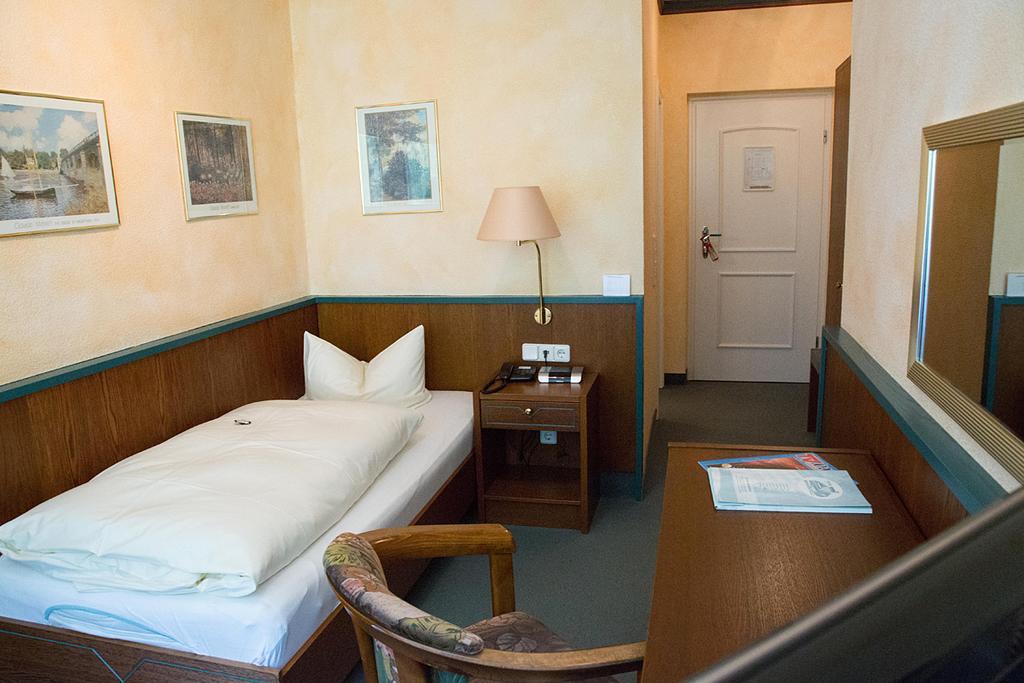 Hotel Reifenstein Kleinbartloff Eksteriør bilde