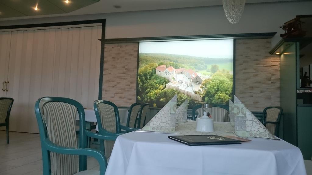 Hotel Reifenstein Kleinbartloff Eksteriør bilde