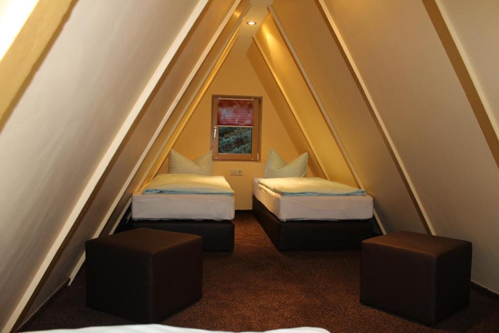 Hotel Reifenstein Kleinbartloff Rom bilde